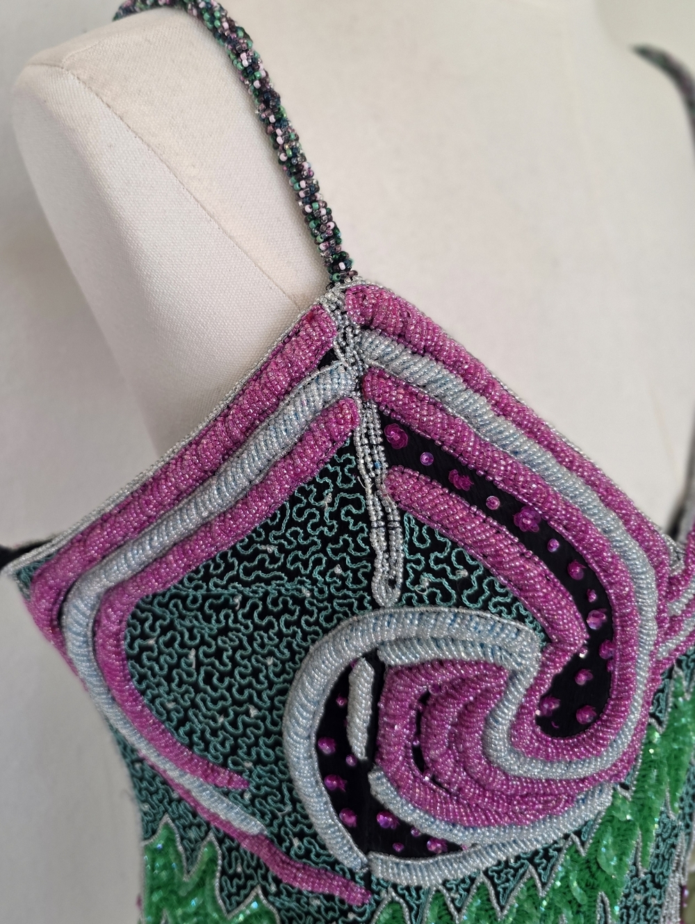 Vintage Klass Collections Beaded Bodycon Party Dress - Maximalist 80s/90s Glam - Picture 6 of 16